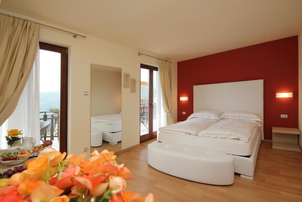 Hotel La Fenice E Sole Tremosine Rom bilde